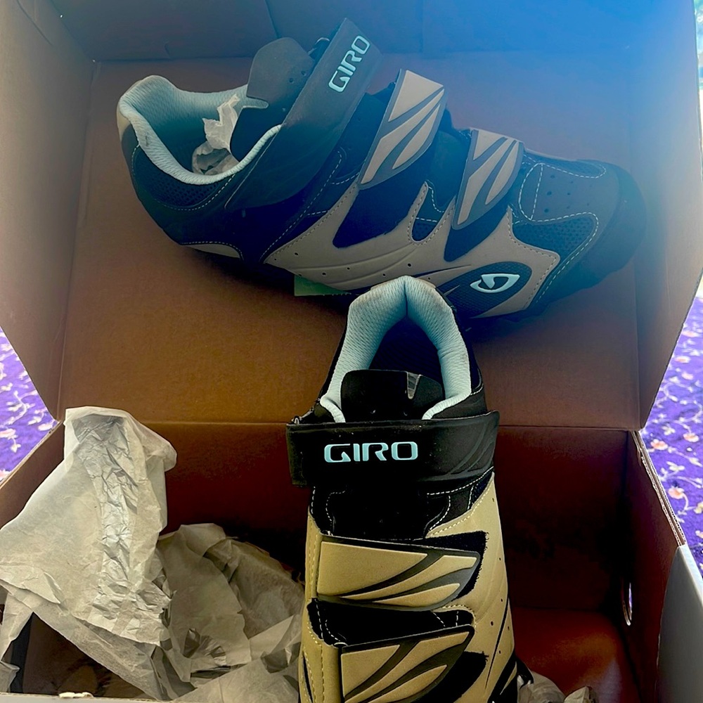 Peleton biking shoes